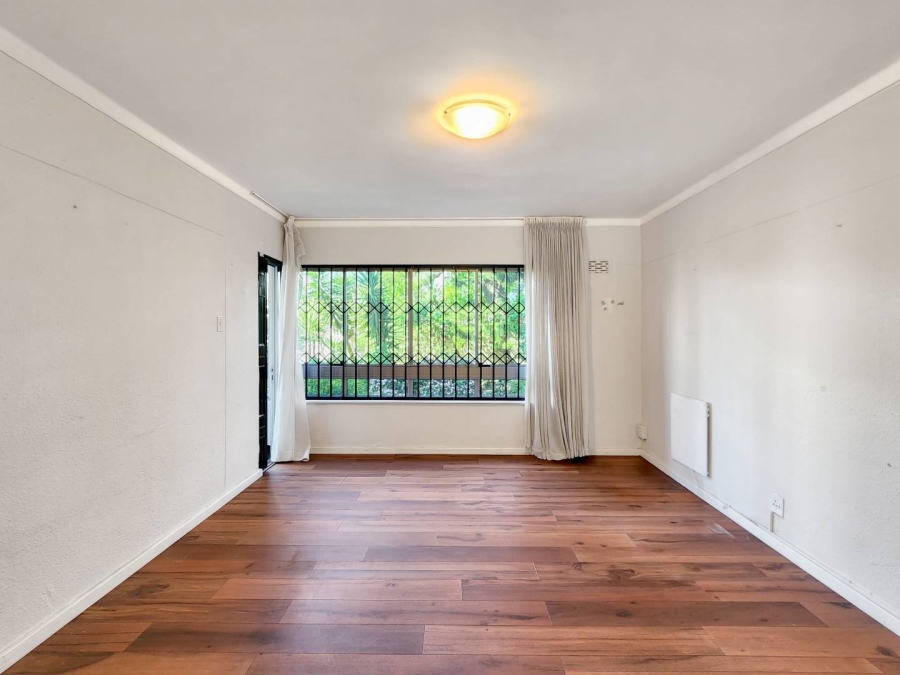 2 Bedroom Property for Sale in Green Point Western Cape